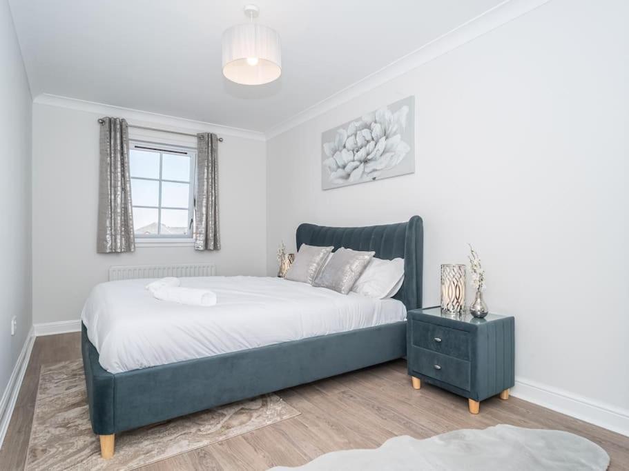 Luxury 2Bed 2Bath Flat In City Centre- Free Parking! Διαμέρισμα Εδιμβούργο Εξωτερικό φωτογραφία